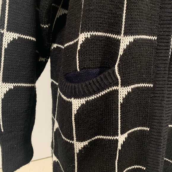 VINTAGE MONTO POR LE CHOIS LONG SWEATER JACKET - Picture 2 of 9